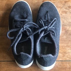 Allbirds Wool Runners size 9